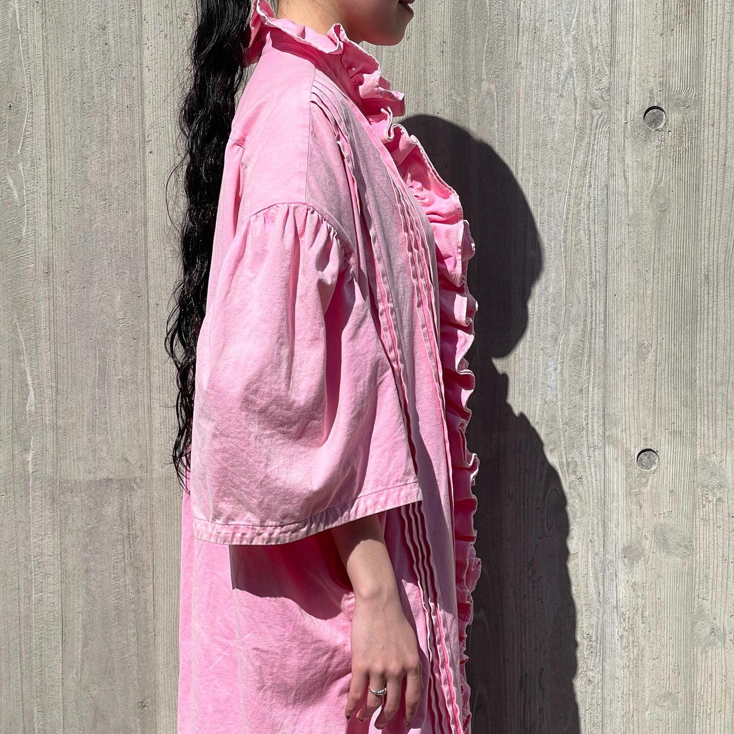 RUFFLE HALF SLEEVE LONG SHIRT / PINK / フリルワンピース