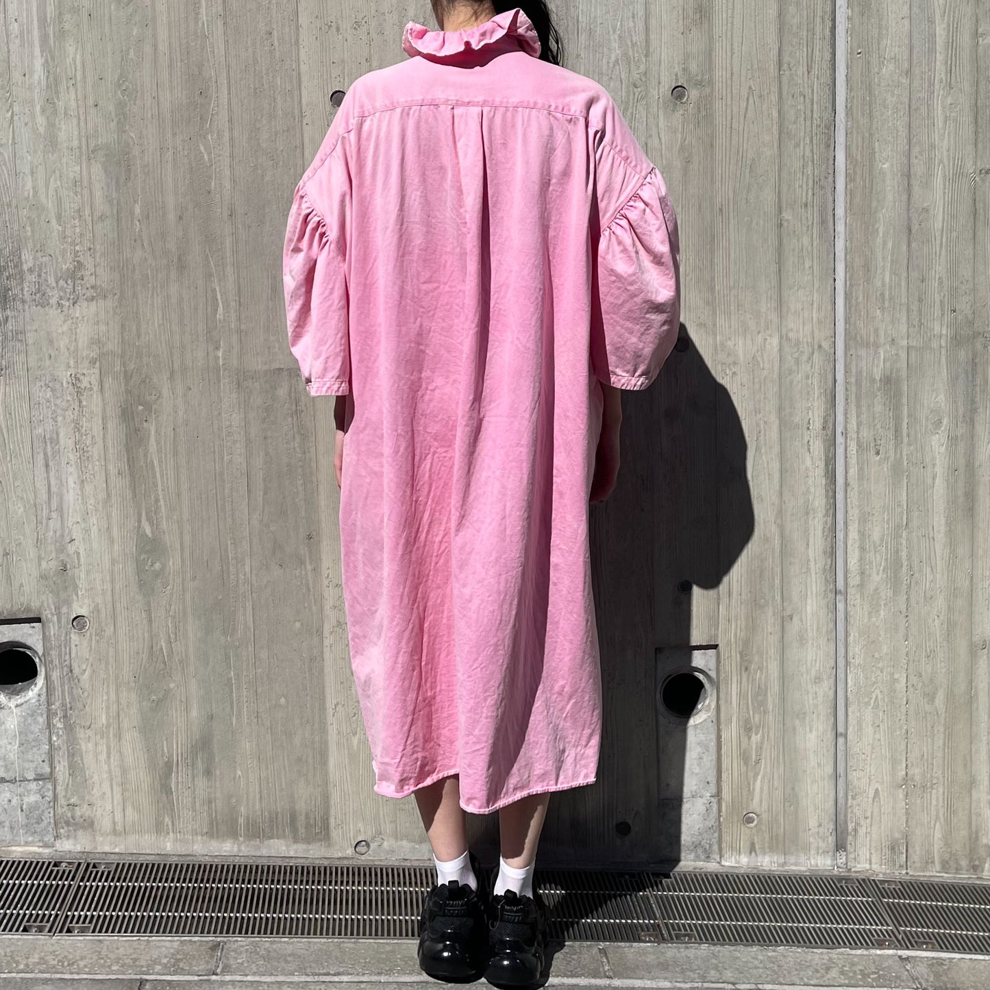 RUFFLE HALF SLEEVE LONG SHIRT / PINK / フリルワンピース