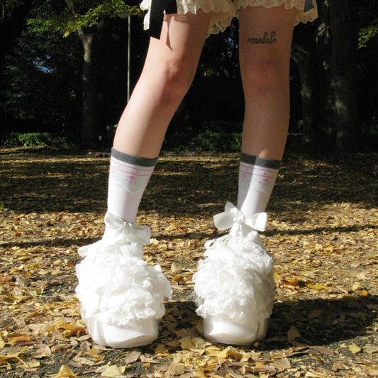 HIGH BUBBLE CAKE / WHITE / MIKIOSAKABEフリルシューズ