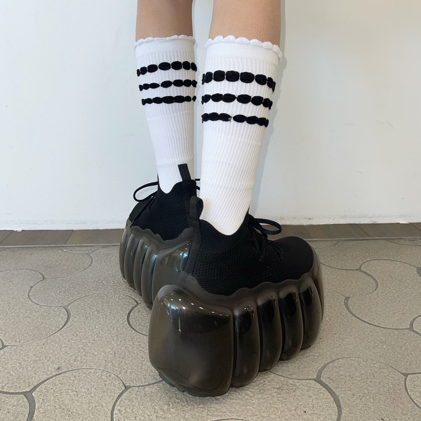 Bubble stripe long socks / White / バブルストライプソックス