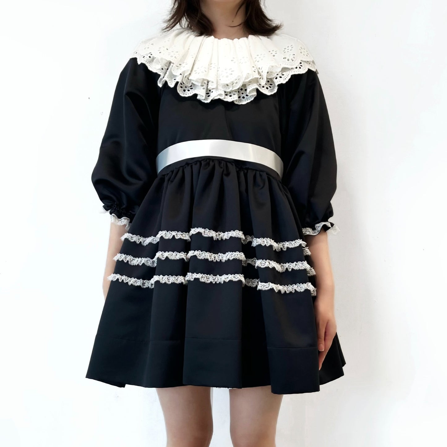 Dolly satin lace dress / Black / ドーリーサテンレースドレス