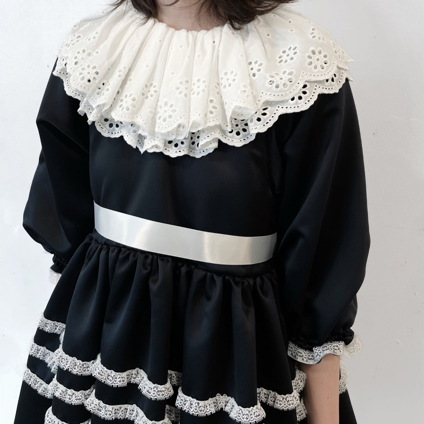 Dolly satin lace dress / Black / ドーリーサテンレースドレス