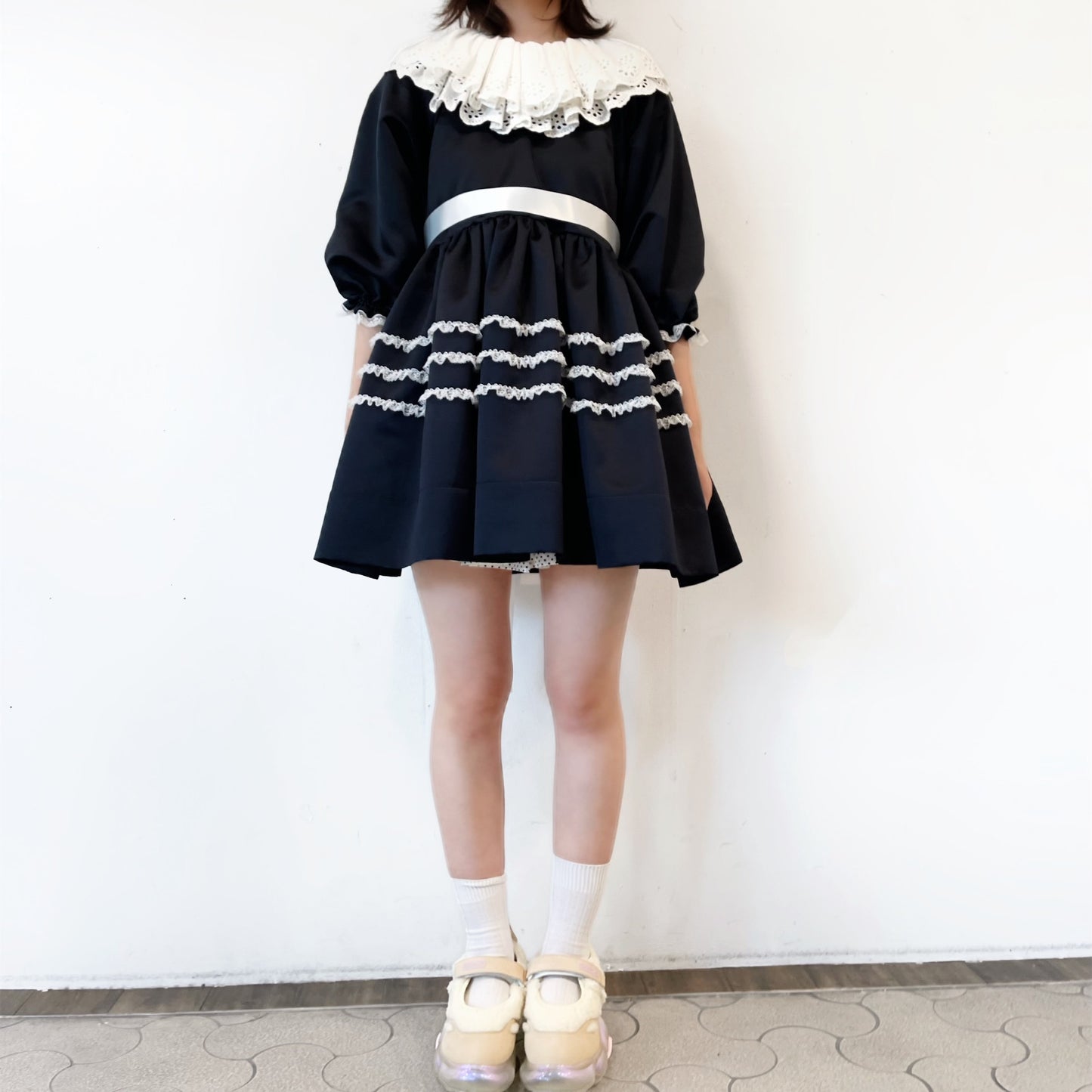 Dolly satin lace dress / Black / ドーリーサテンレースドレス