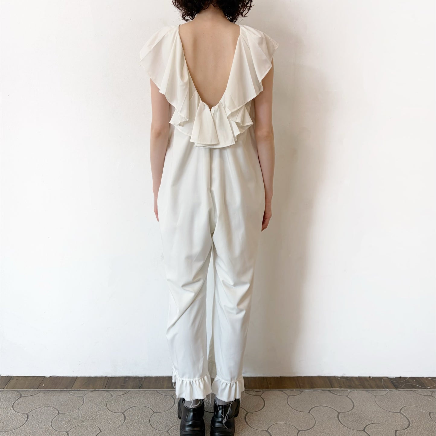 Angel Scapular Jumpsuit / OFF WHITE / ラッフルジャンプスーツ