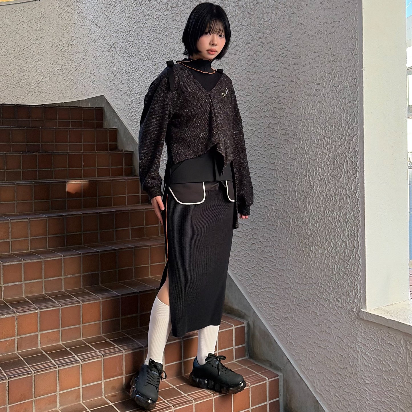 ASYMMETRY-SLEEVE PULLOVER アシンメトリースリーブ黒38 ASYMMETRY CROSS L/S TOPS/アシンメトリークロスロングスリーブ