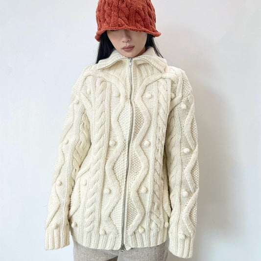 cardigan / white / ダイヤのカーディガン