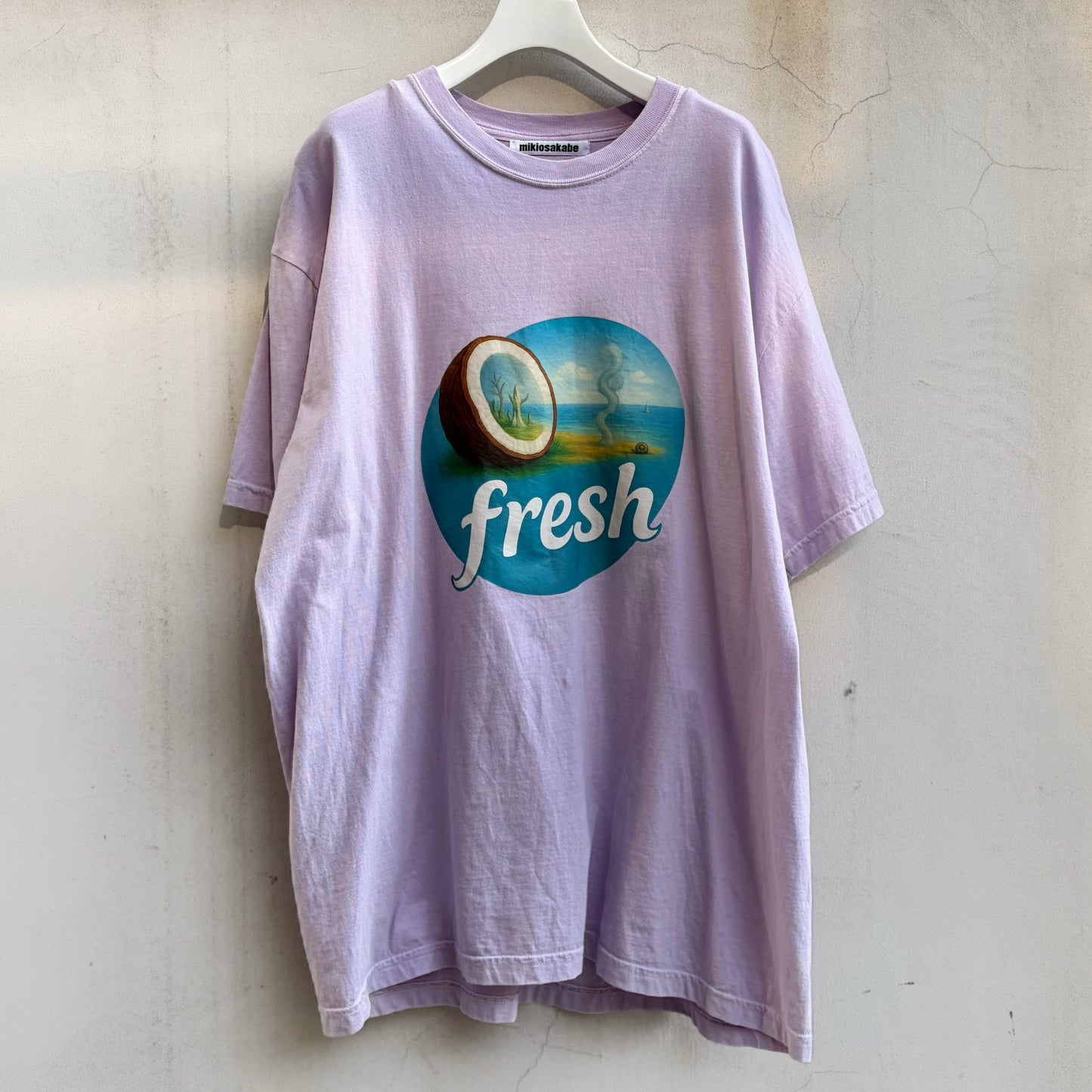 SOUVENIR T-SHIRT FRESH / LILAC / グラフィックTシャツ