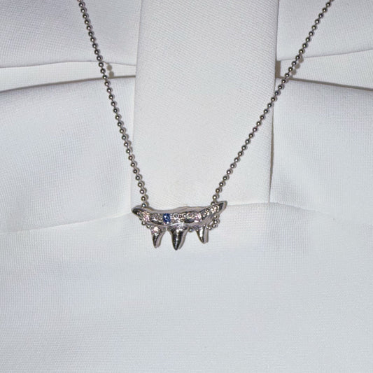 fang necklace / zirconia / 牙ネックレス