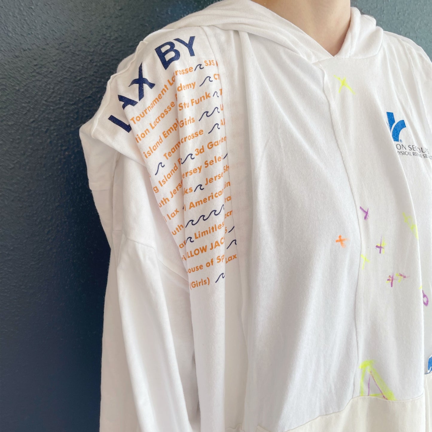 REMODEL/LAYER/VINTAGE TEE / WHITE / 手袋付きリメイクTシャツ