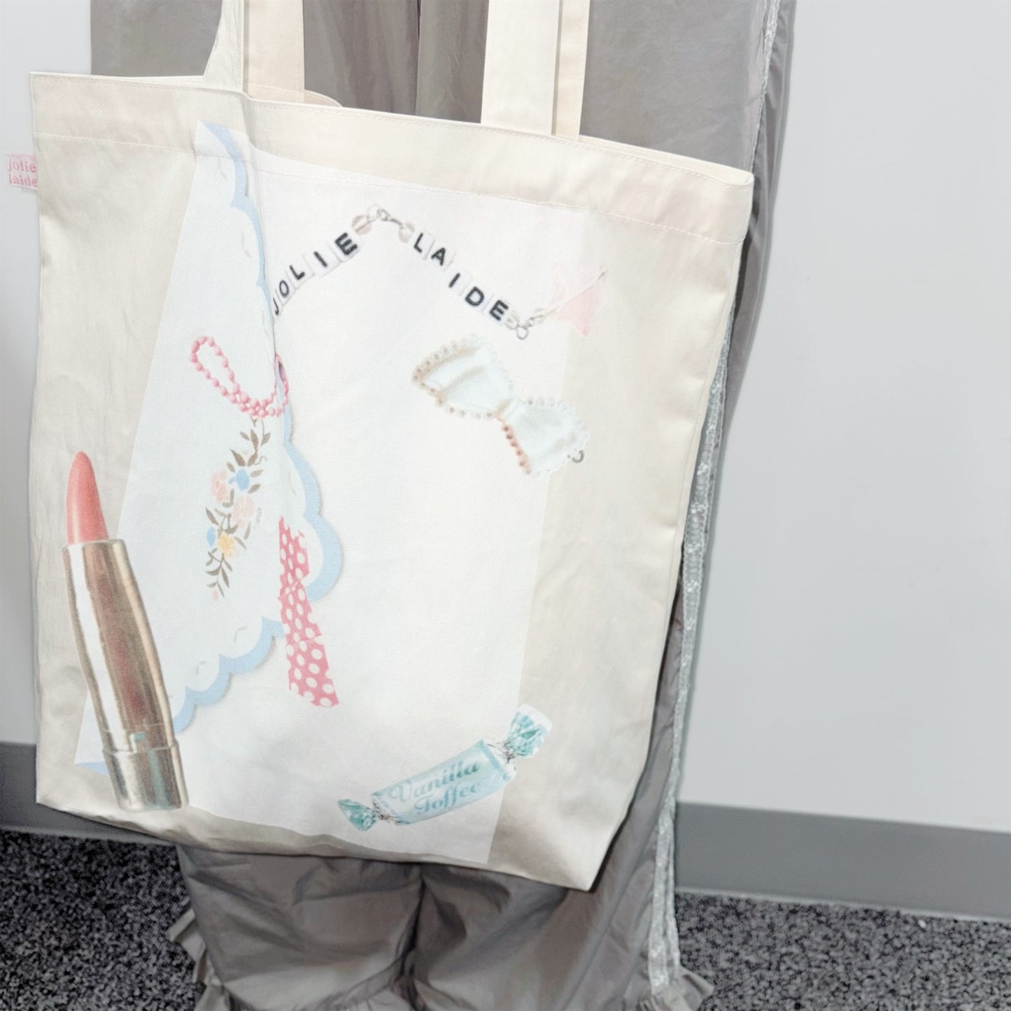 Dolly Vanity Tote Bag / Ivory / プリントトートバッグ