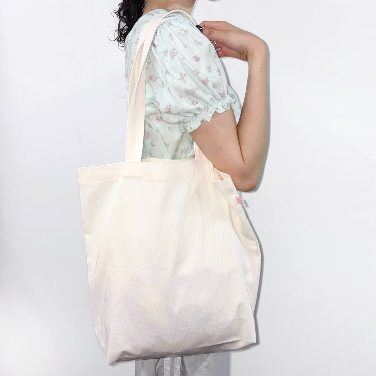 Dolly Vanity Tote Bag / Ivory / プリントトートバッグ