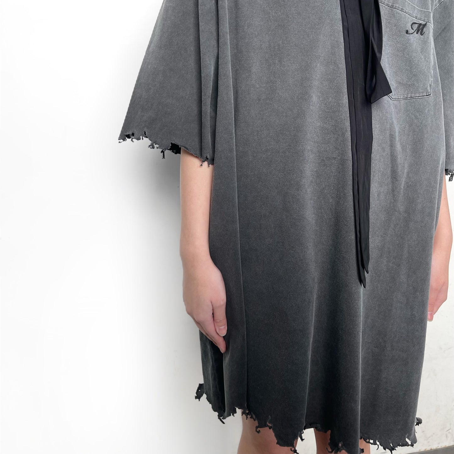 TIE NECK T-SHIRT / BLACK / タイTシャツ