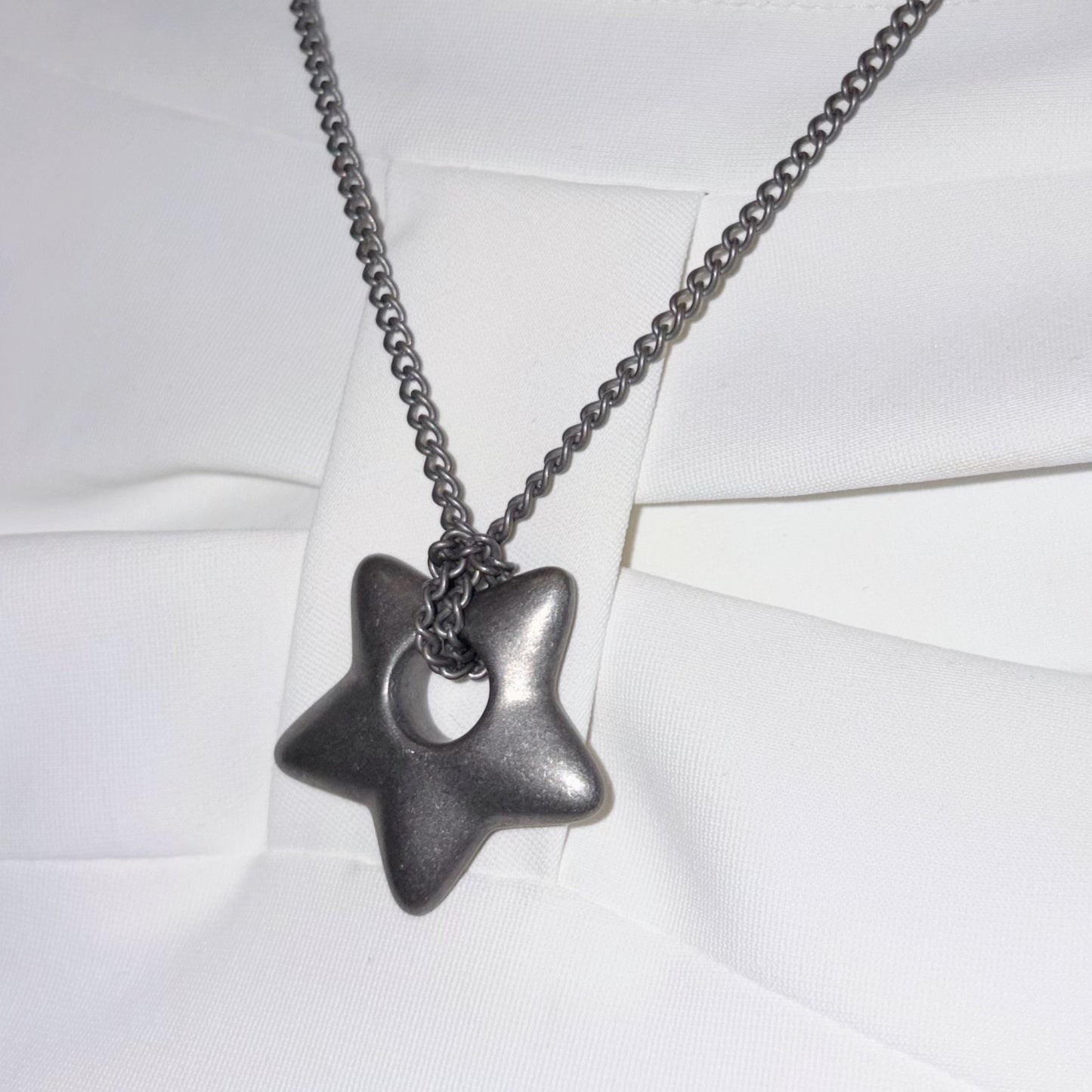 Lone Star Necklace / スターネックレス