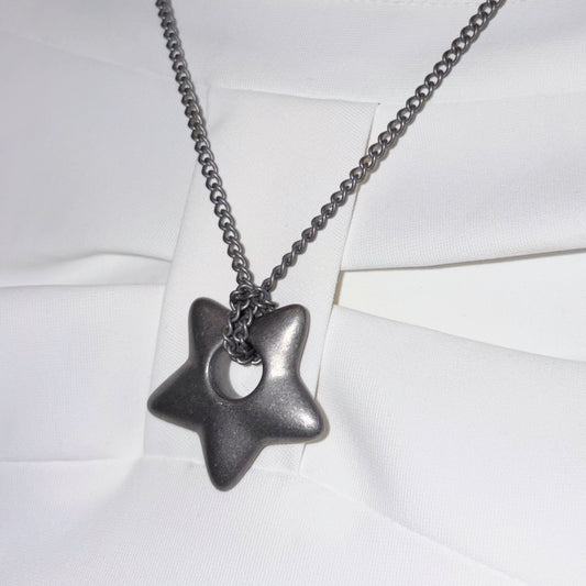 Lone Star Necklace / スターネックレス