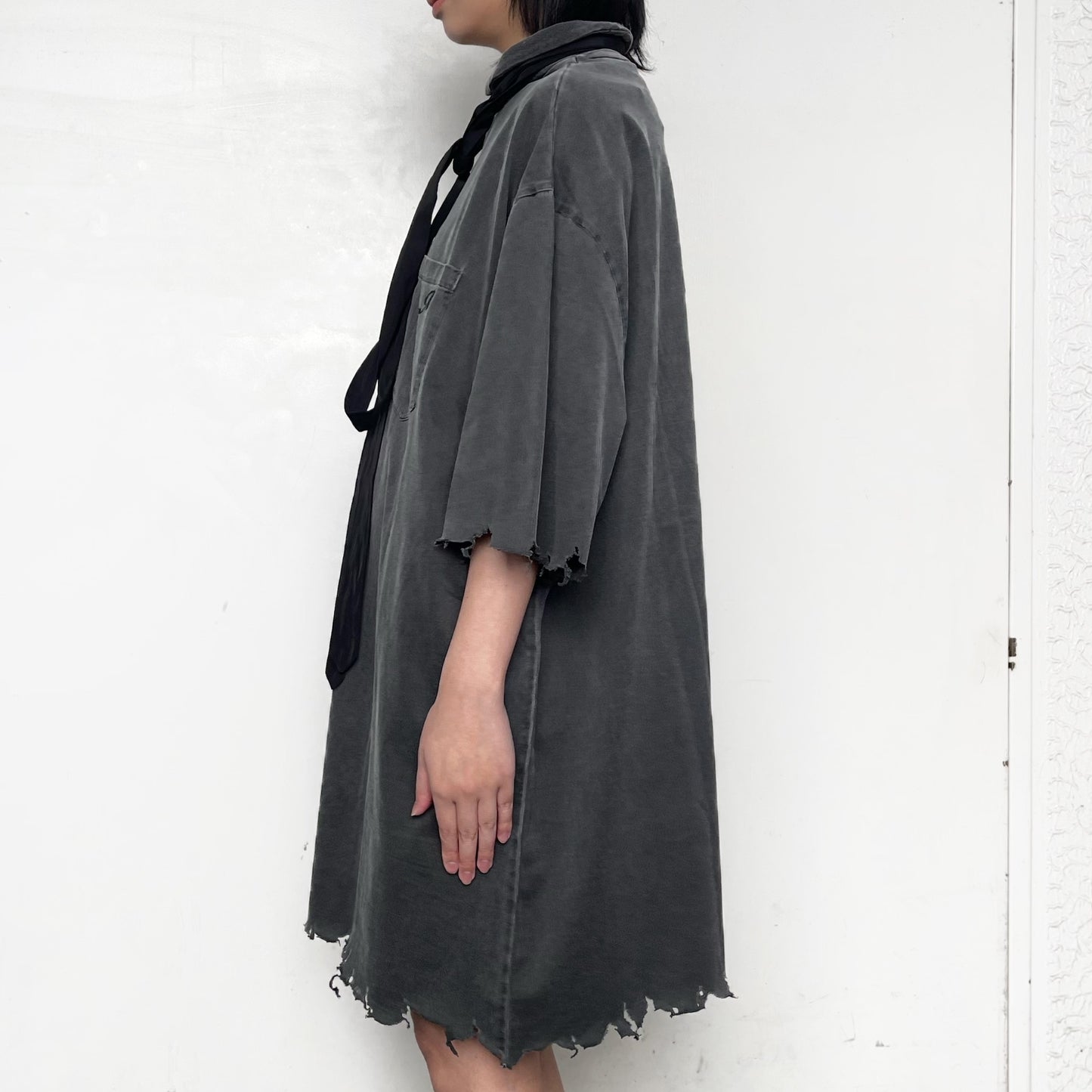 TIE NECK T-SHIRT / BLACK / タイTシャツ