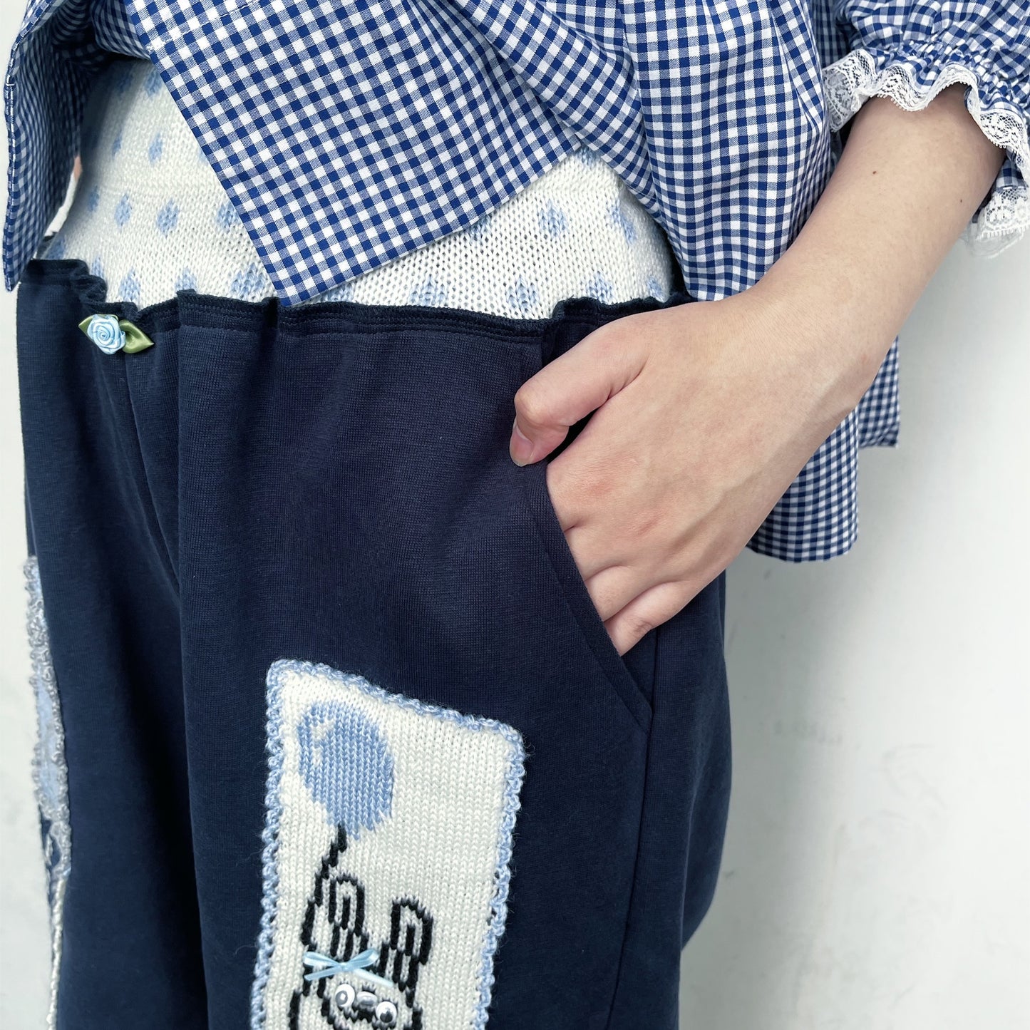 Patchy bunny sweatpants / Navy / ニットパッチスウェットパンツ