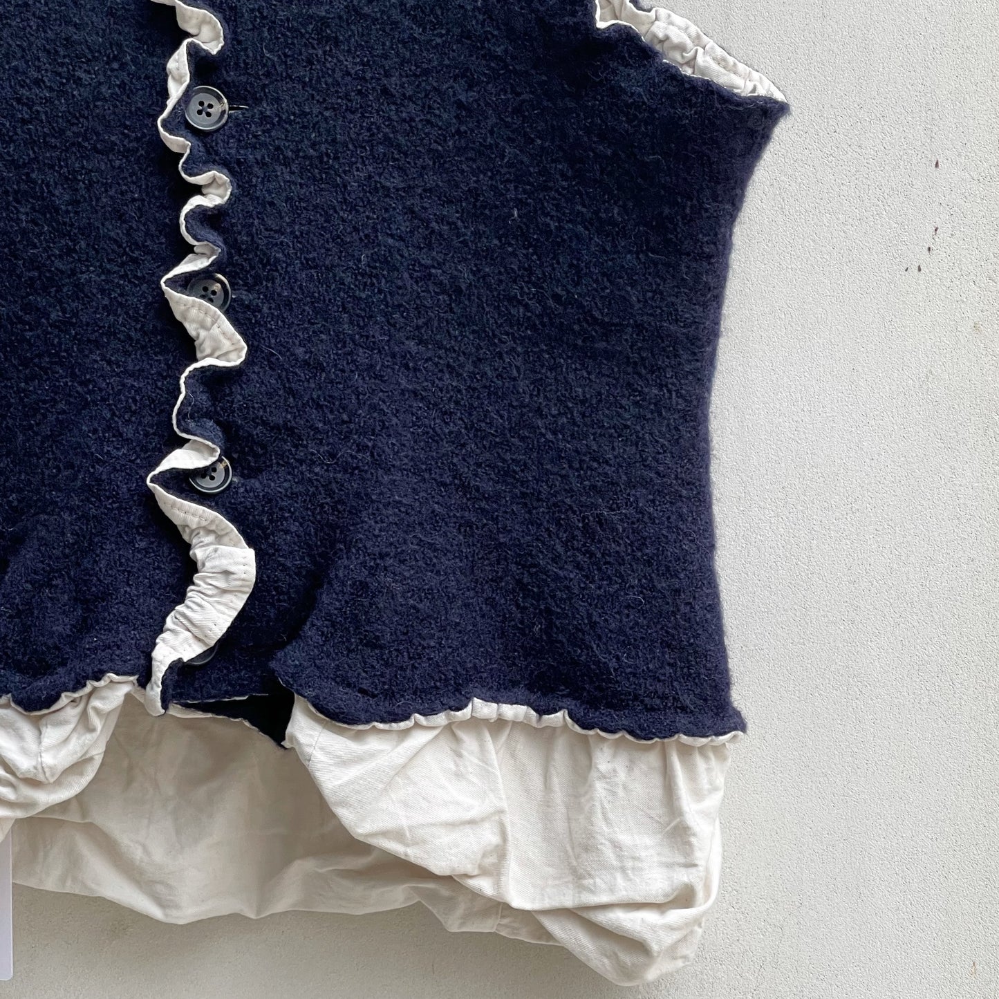 fulling camisole / navy / 縮絨キャミソール