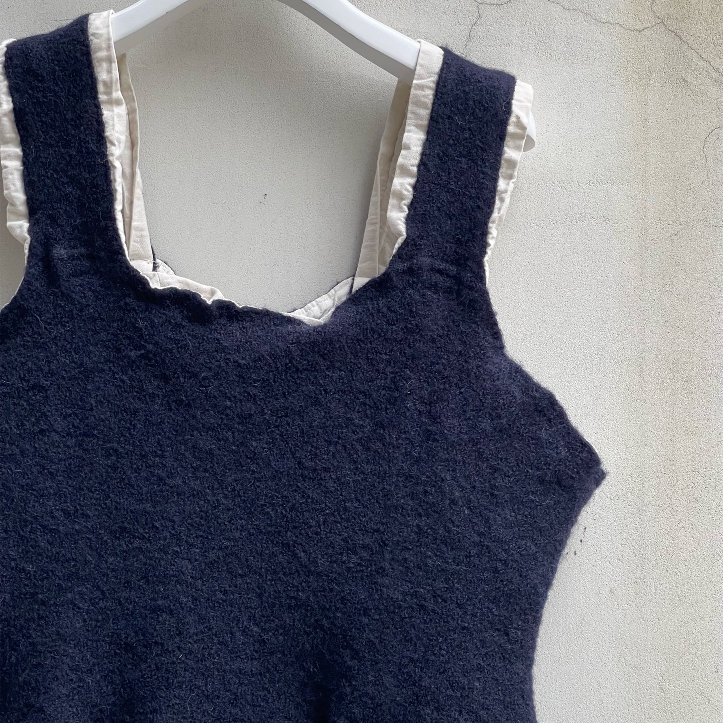 fulling camisole / navy / 縮絨キャミソール