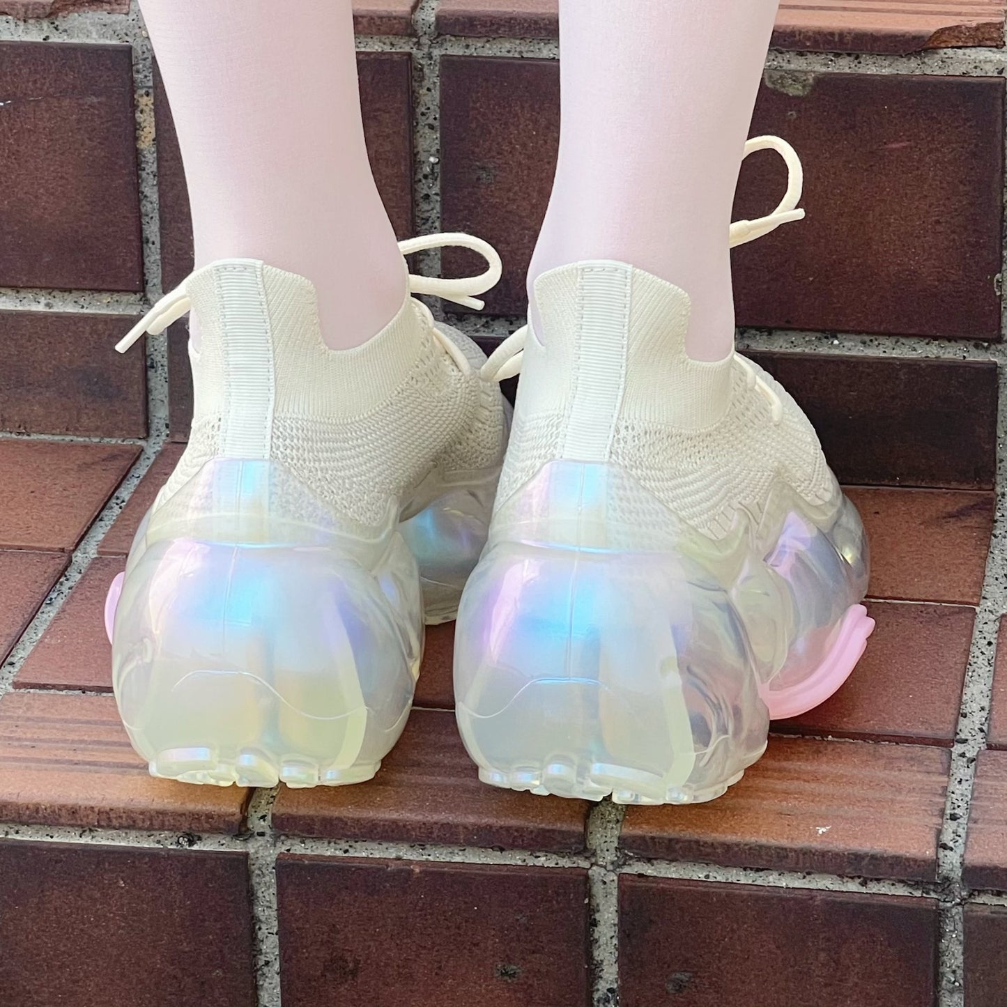 【SHEEP別注】MOOPIE AURORA / CREAM × CLEAR / スニーカー
