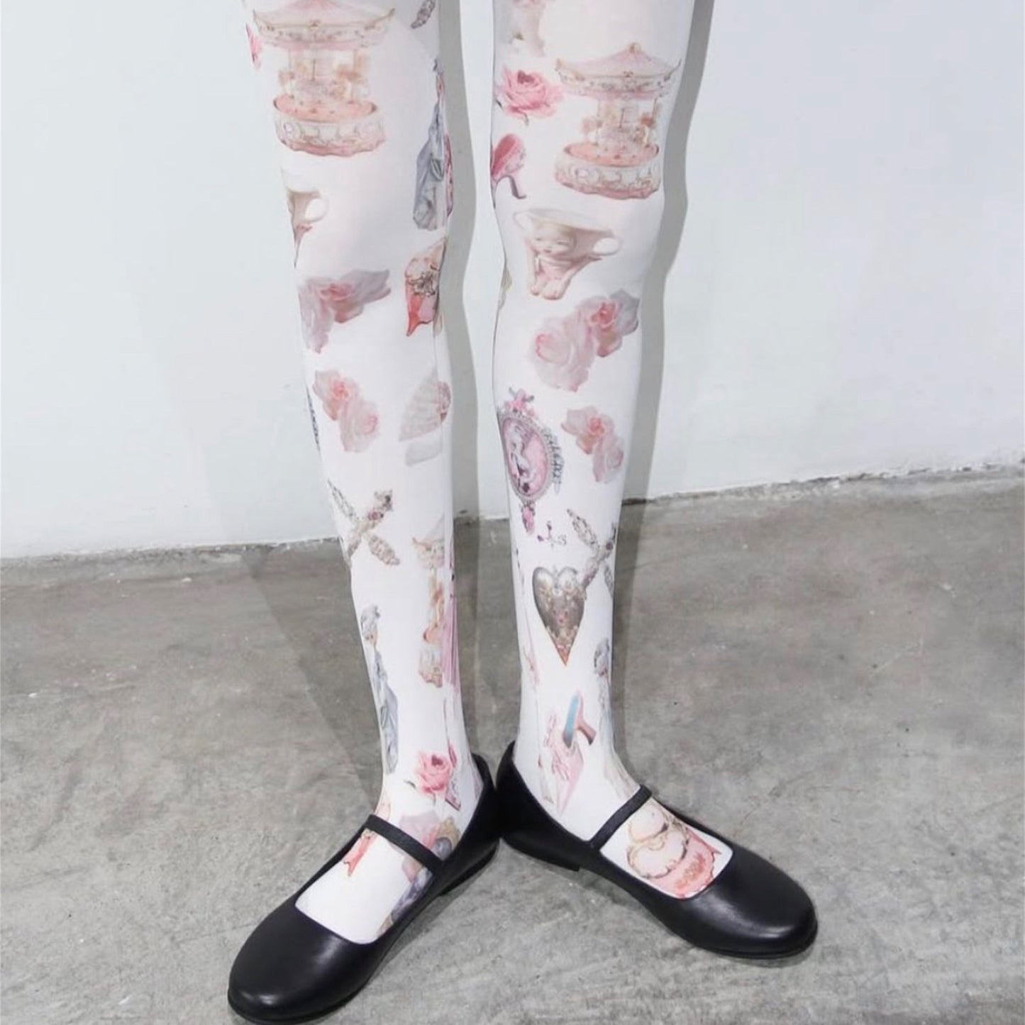 Rococo Tights / White / グラフィックプリントタイツ