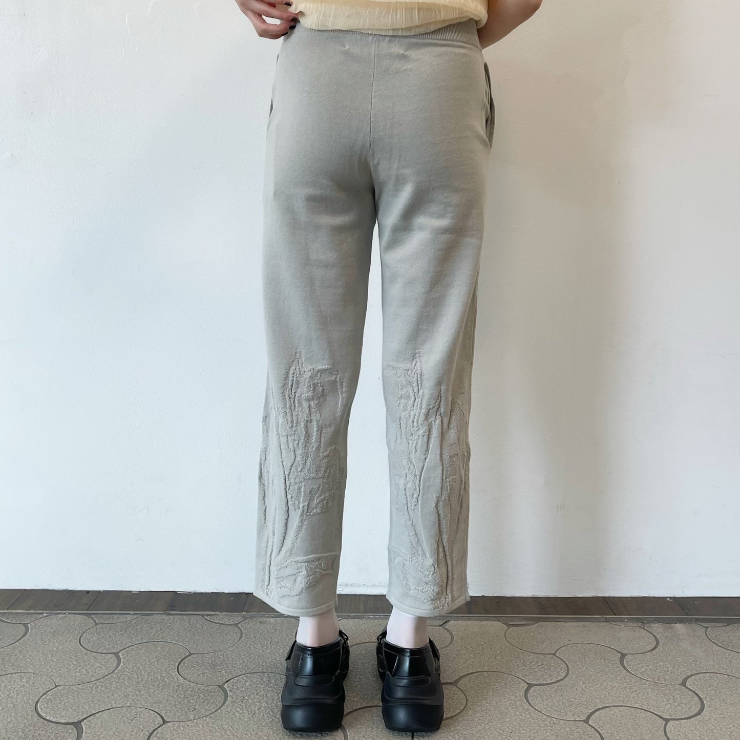 tulip knit pants / gray / チューリップニットパンツ