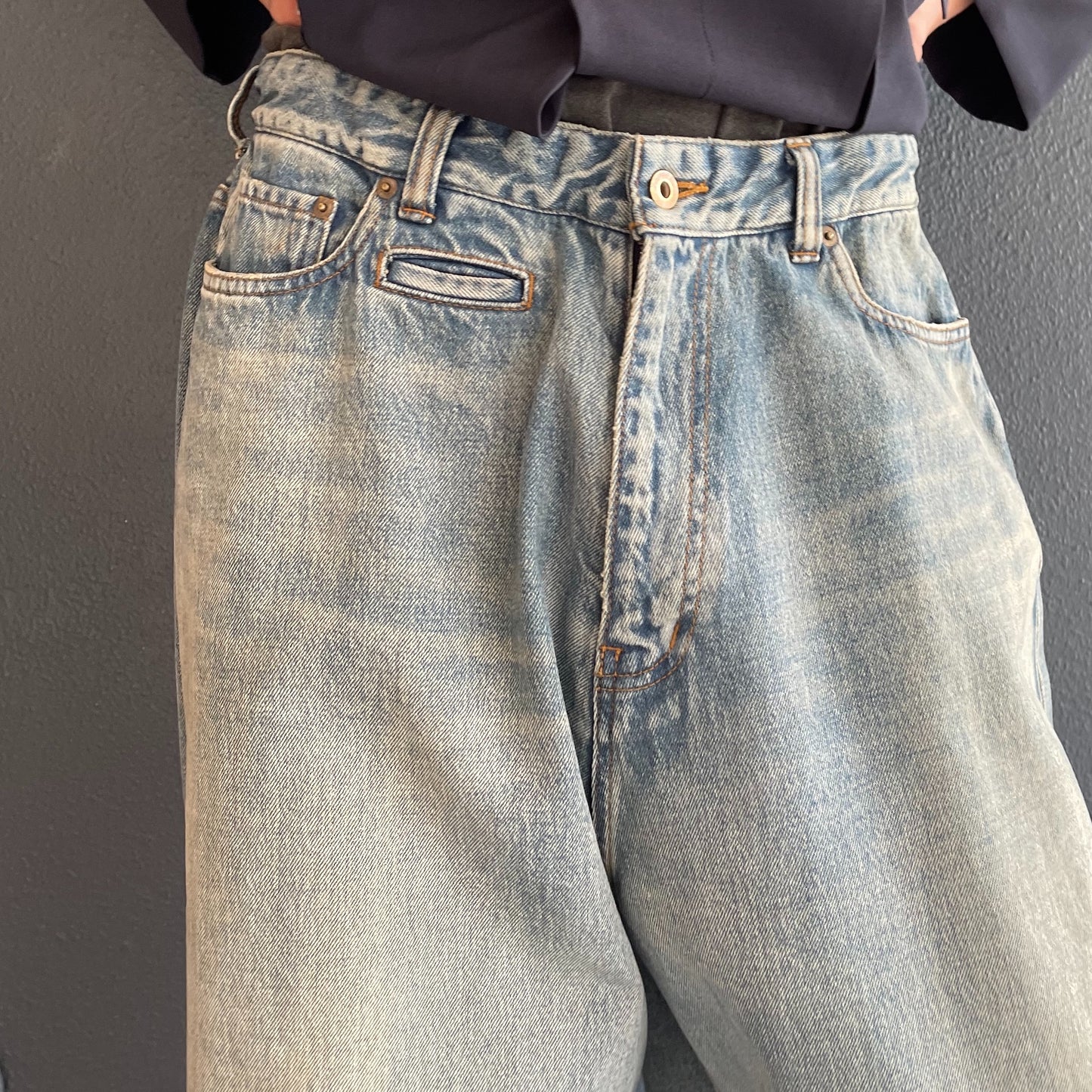 TUCKED BAGGY DENIM / BLUE / タックバギーデニム