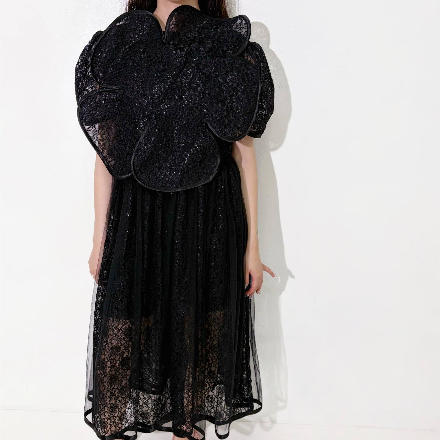 Flower lace top / Black / フラワーレーストップ