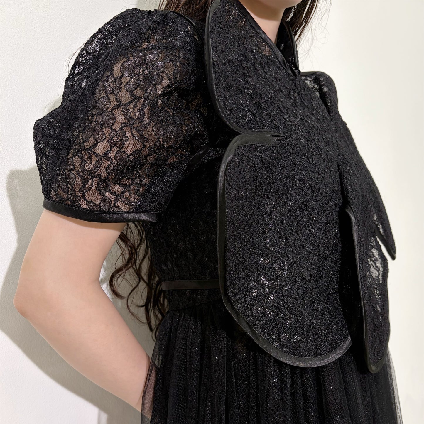 Flower lace top / Black / フラワーレーストップ