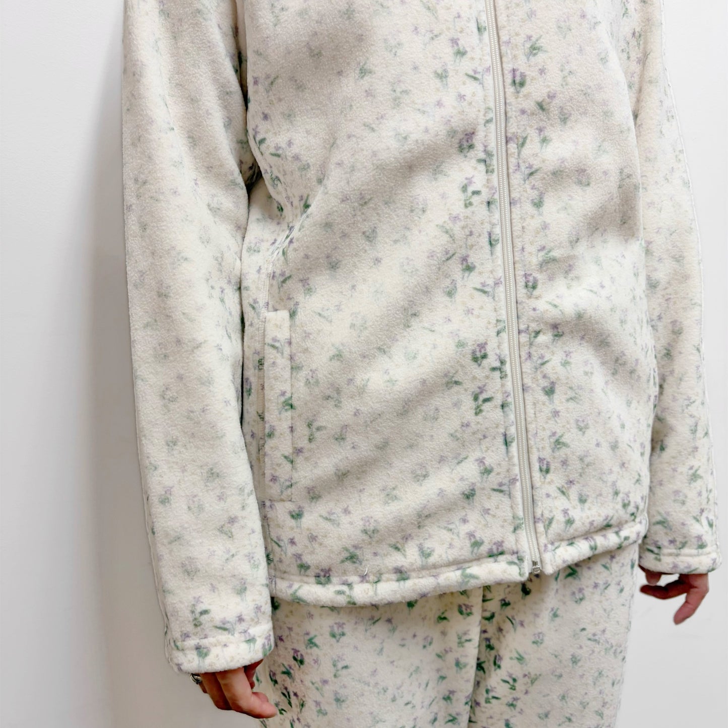 fading flower fleece jacket / white / フェイディングフラワーフリースジャケット