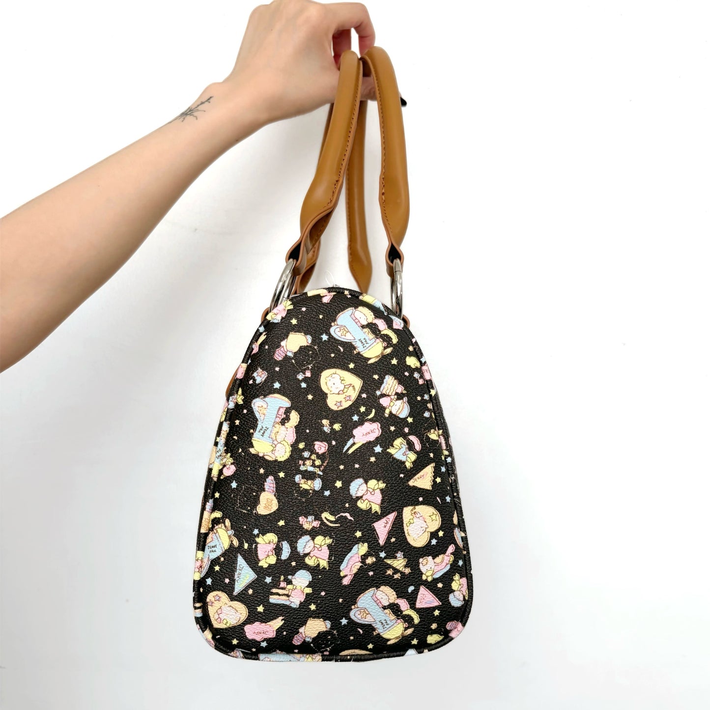 Carryall Bag / Black cartoon / ハンドバック