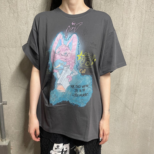 Rabbit Ruched Top / Charcoal / ラビットプリントTシャツ