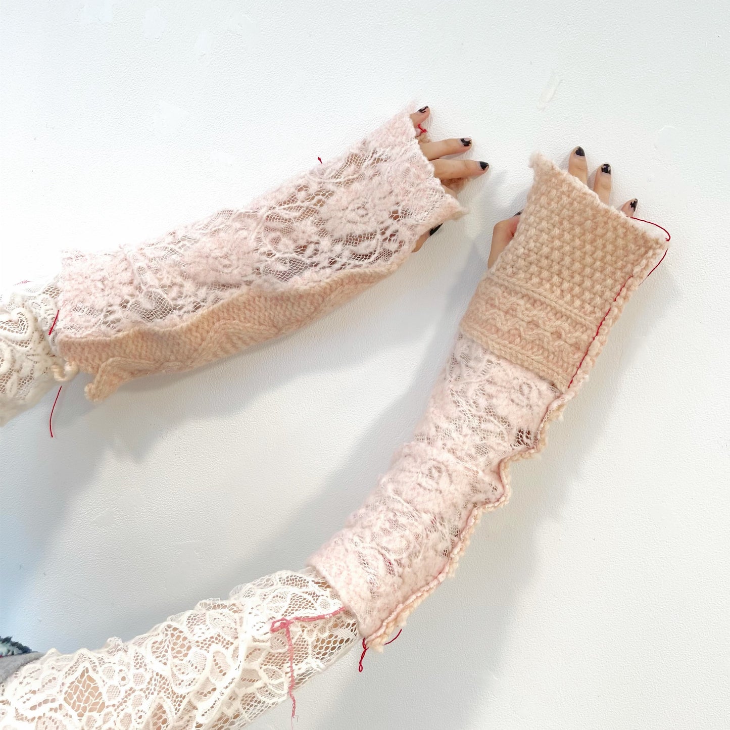 knit gloves / cream x pink / ニットグローブ