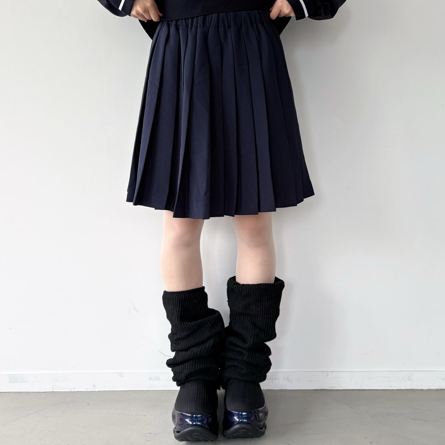 PLEATS SKIRT / NAVY / プリーツスカート