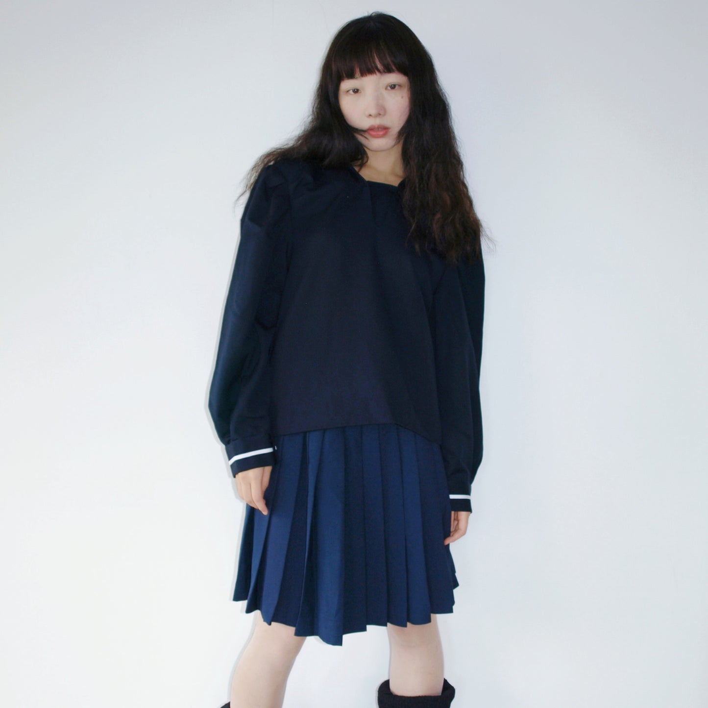 PLEATS SKIRT / NAVY / プリーツスカート
