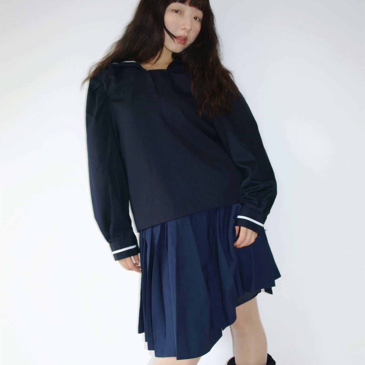 PLEATS SKIRT / NAVY / プリーツスカート