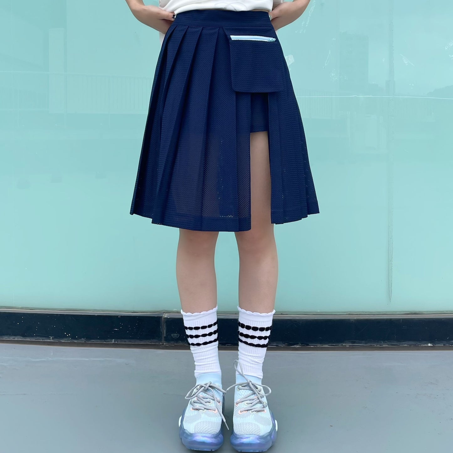 [fa.er.ie] mesh pocket pleats skirt pants / navy / メッシュポケットプリーツスカートパンツ