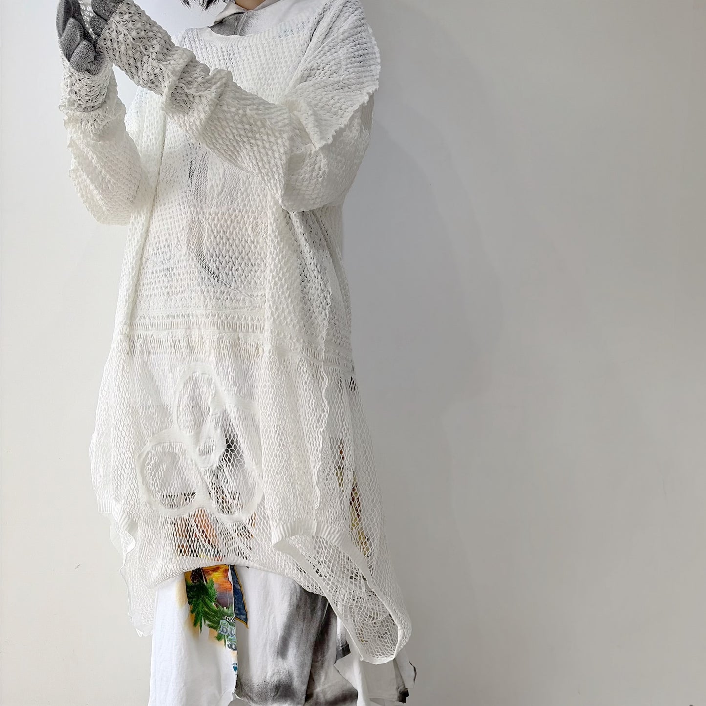 FOLD-OR-STRECH FLOWER KNIT / WHITE / ネットドレス＋ベスト