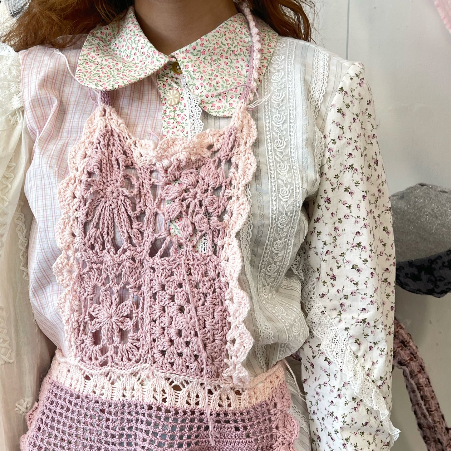 crochet apron / Pink / クロシェエプロン