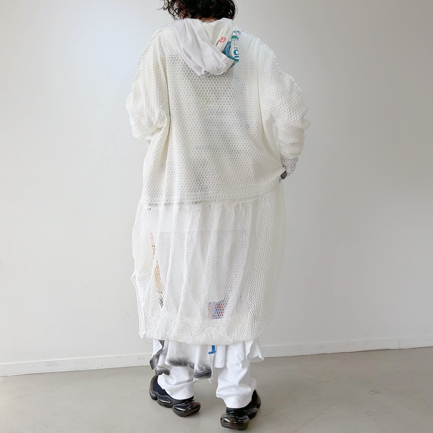 FOLD-OR-STRECH FLOWER KNIT / WHITE / ネットドレス＋ベスト