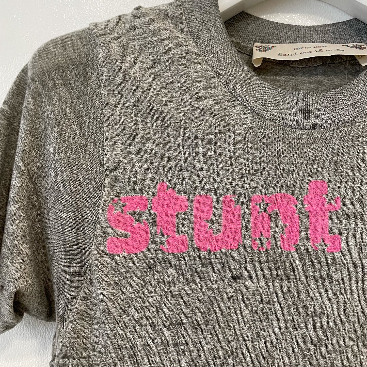 Grey marl stunt girl tee / エアブラシTシャツ