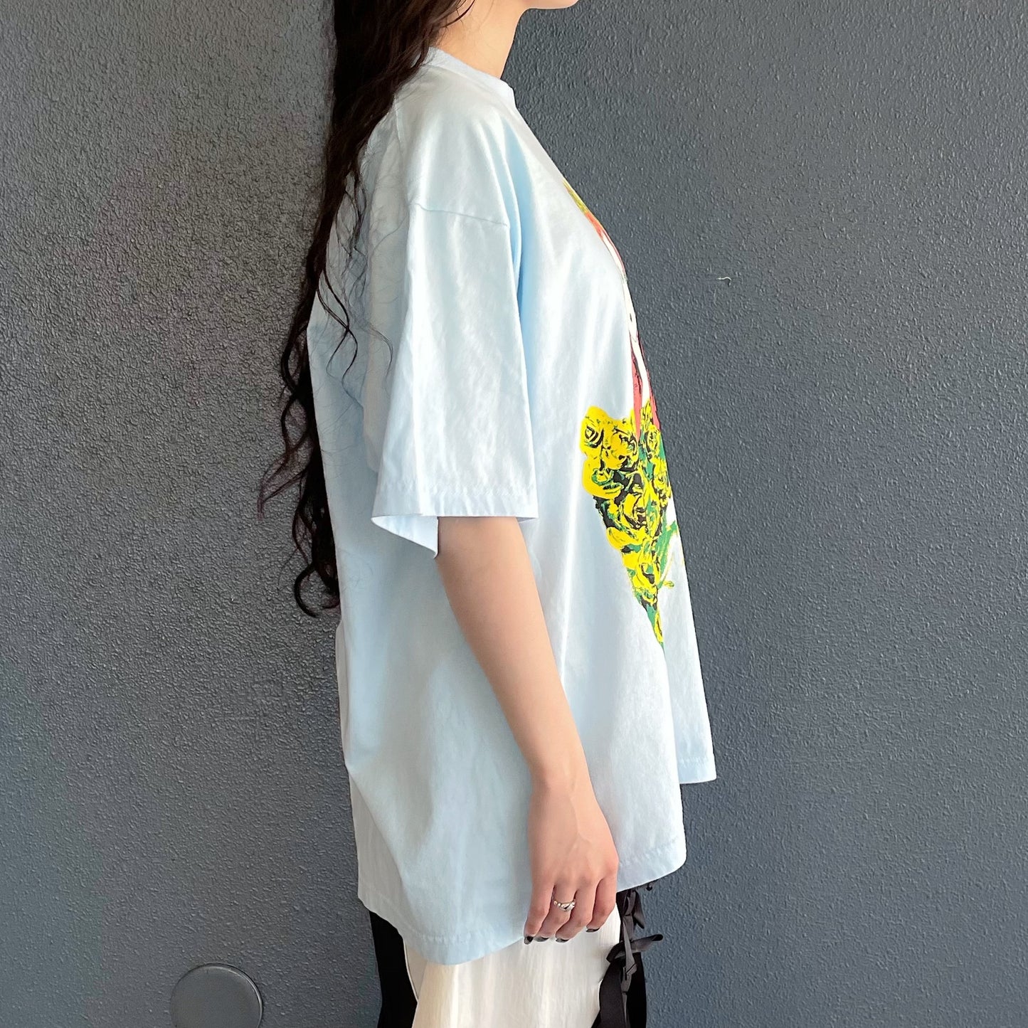 AMY FLOWER CROWN T-SHIRT BIOWASHED / LIGHT BLUE / MAYA SHIBASAKIコラボレーション