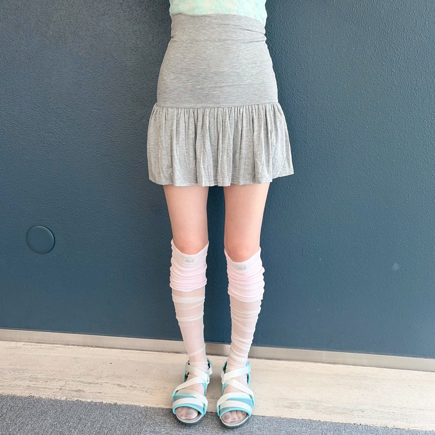[fe.3] yuzu skirt / melange grey / シャーリングスカート