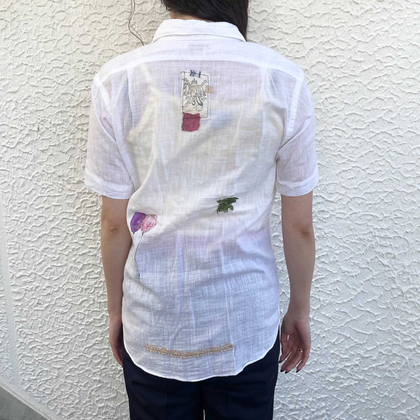 【trust teji 】Short sleeve color button Blouse + / White / カラーボタンブラウス