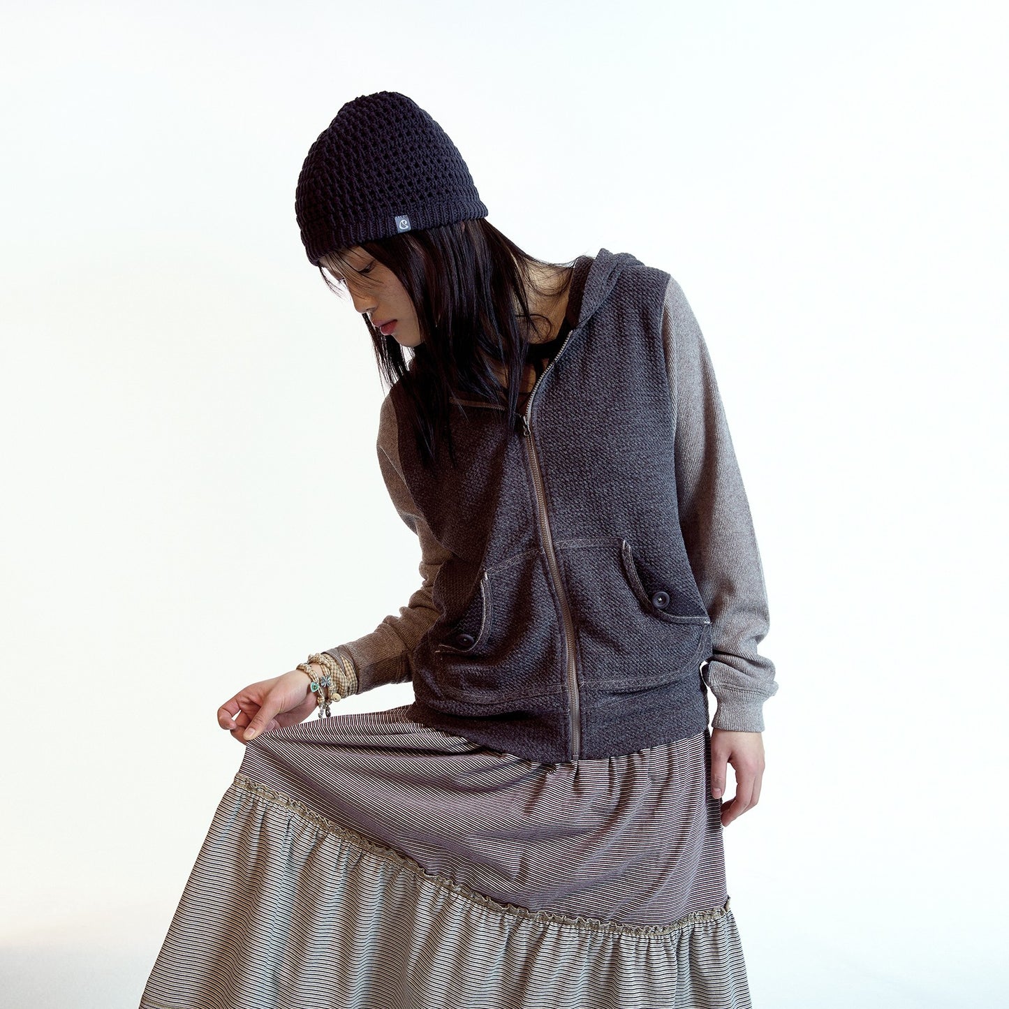 BUTTON POCKET ZIP-UP HOODIE / COCOA / ボタンポケットジップアップフーディー