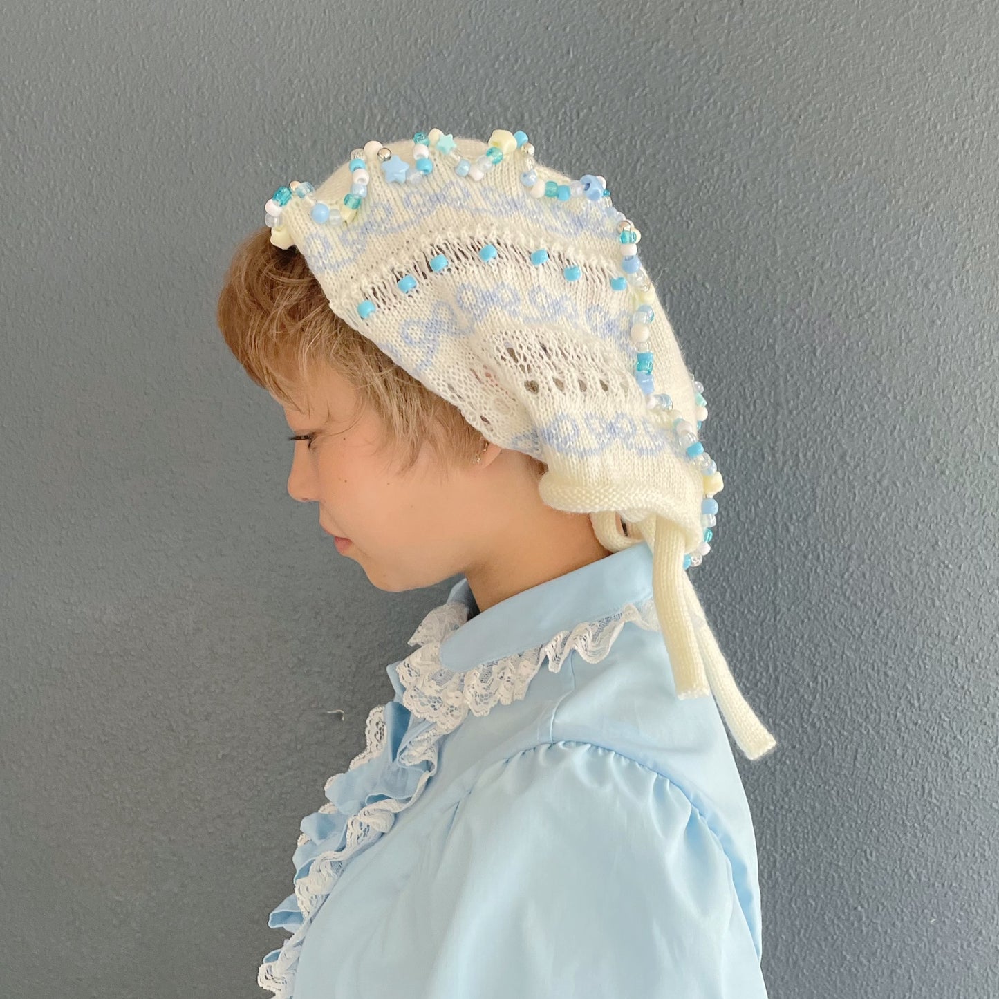 Frill knitted ribbon hat / White × Blue / フリルニットリボンハット