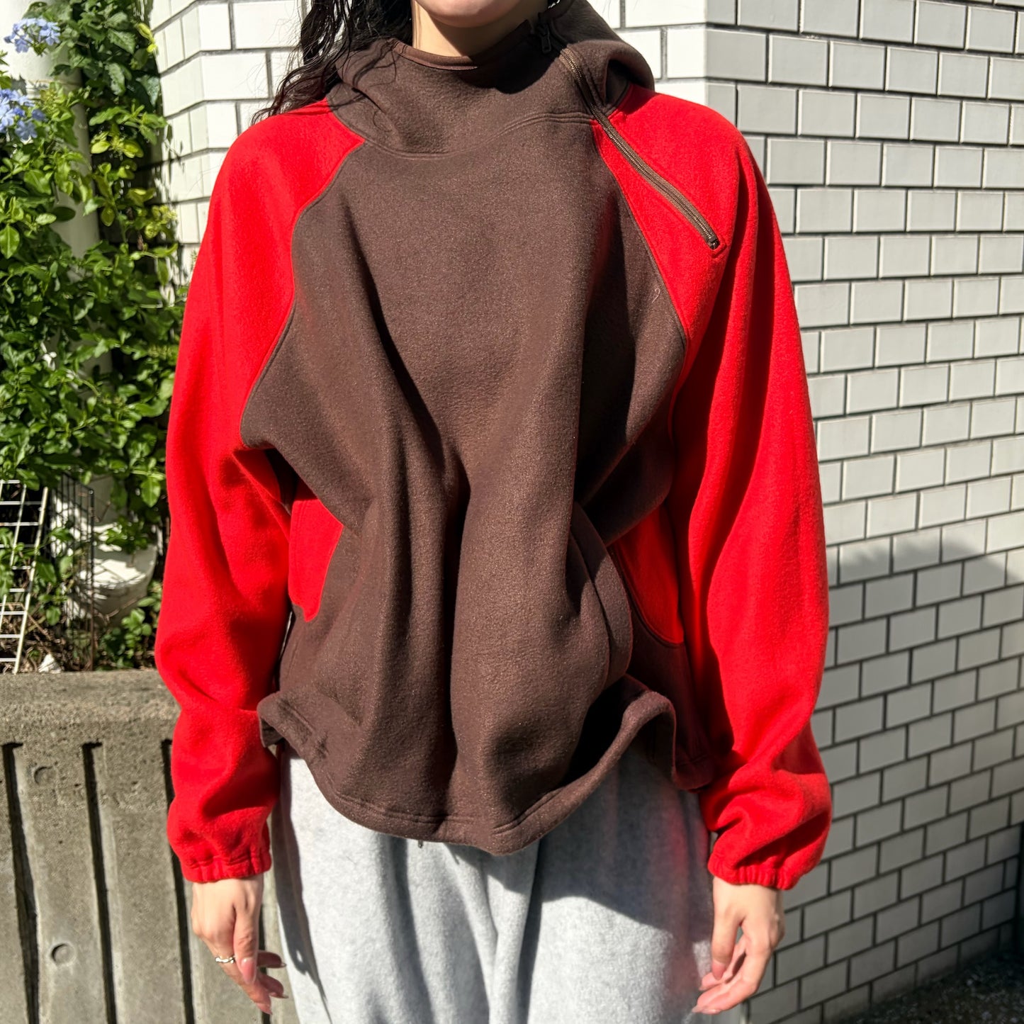 WORN HOME HOODIE / BROWNxRED / フリースパーカ