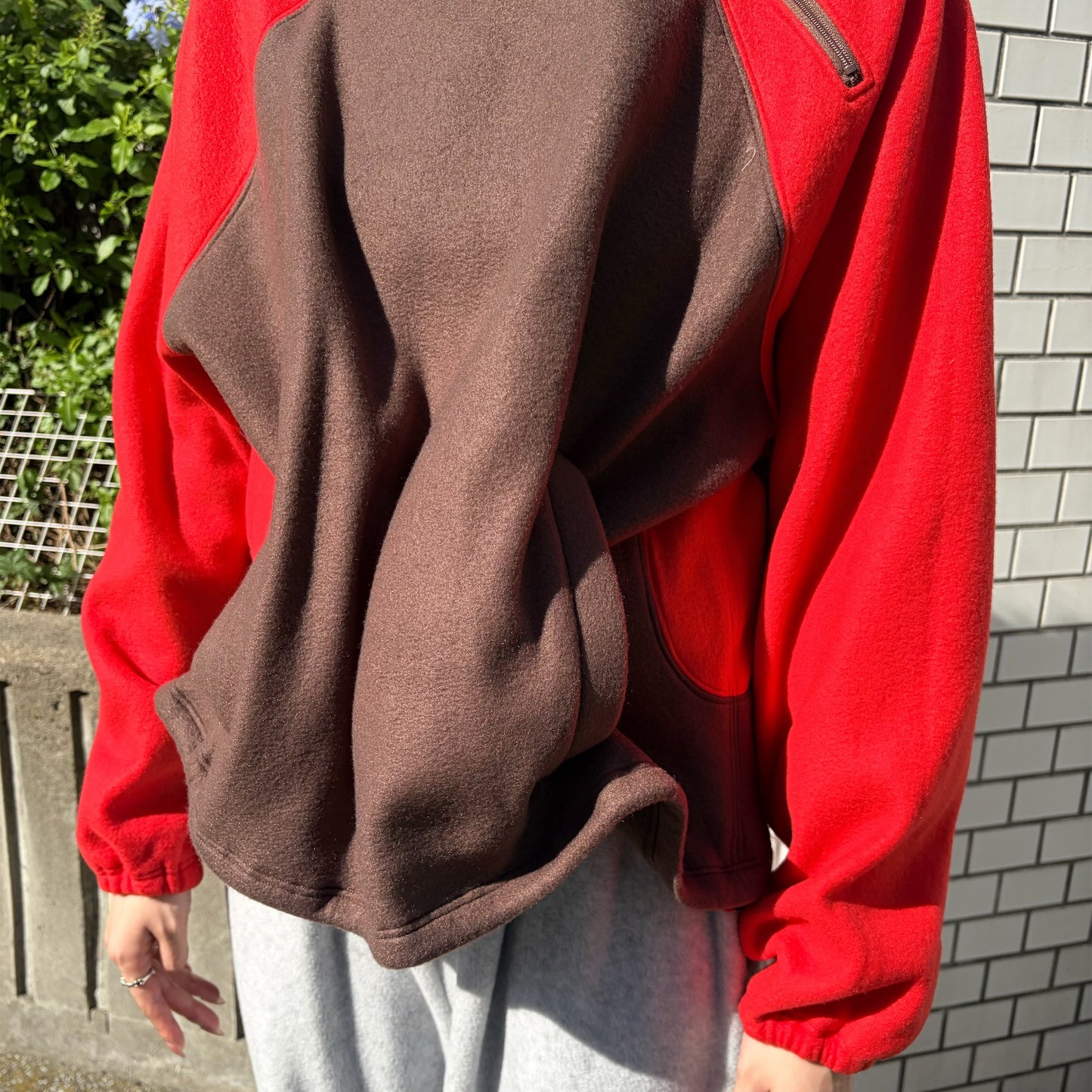 WORN HOME HOODIE / BROWNxRED / フリースパーカ