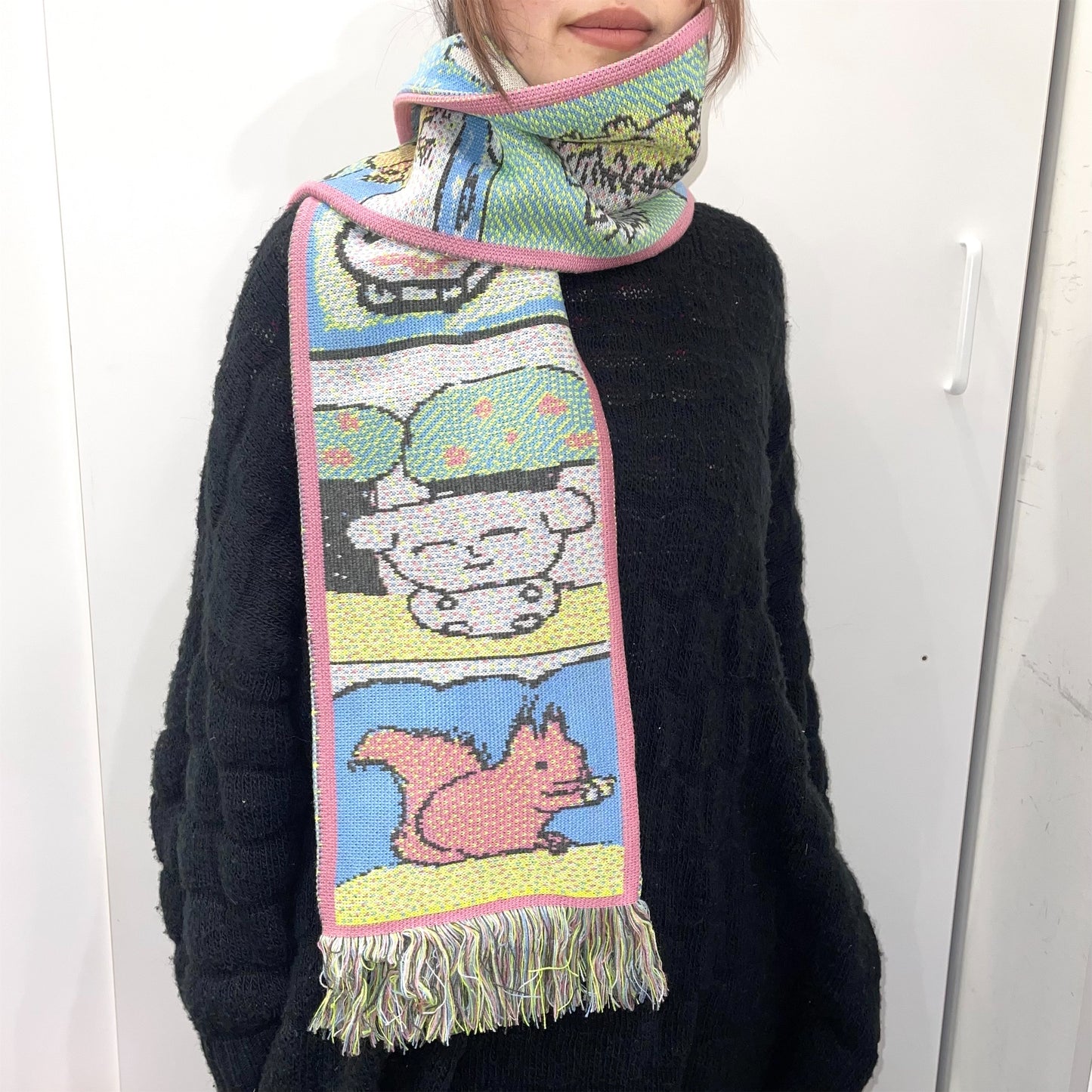 【Jooyoung Kim】Bunny and friends scarf / グラフィックマフラー