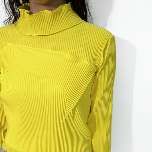 todo TINY WAVE TOP *LONG SLEEVE HIGH NECK GAL / LEMON / ハイネックプリーツトップ