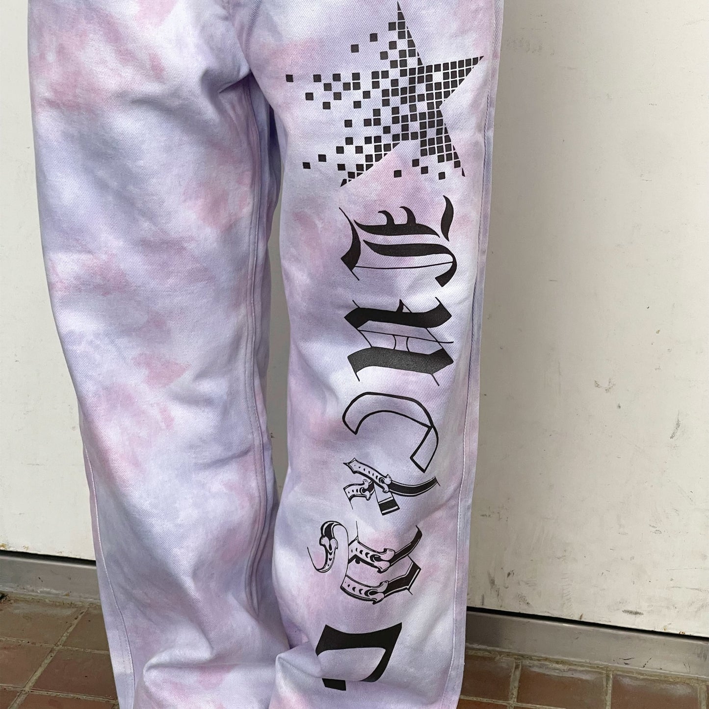 [F.E.E.S] lucky 7 dying wide denim / light purple / ダイイングワイドデニム